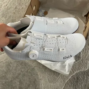 Fizik White Cycling Shoes