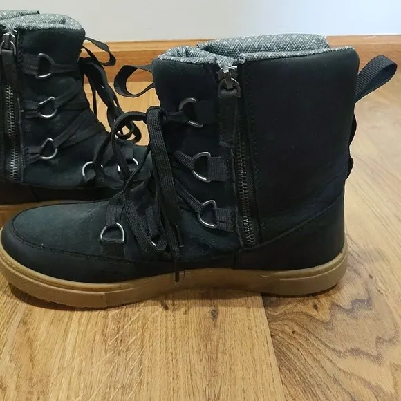 Forsake Women Lucie Waterproof Leather Outdoor Sneaker Boot Size 10 Black Hiking