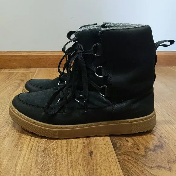 Forsake Women Lucie Waterproof Leather Outdoor Sneaker Boot Size 10 Black Hiking