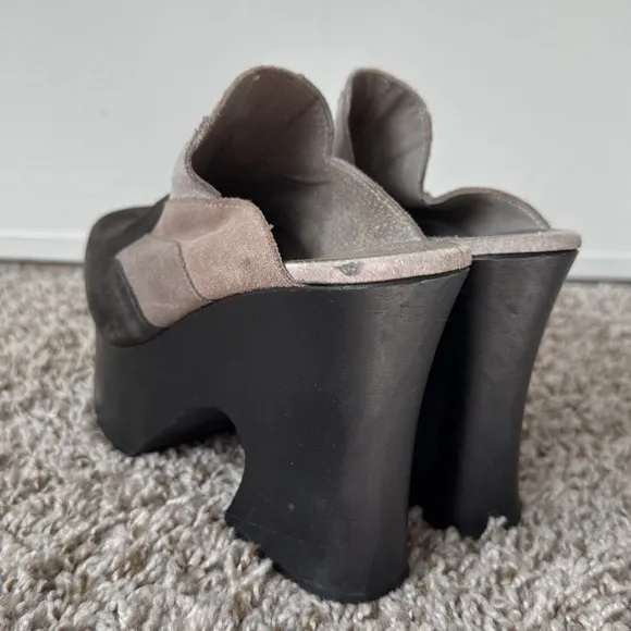 Free People 38 RARE Big Sky Clog Suede Retro Platform in Grey