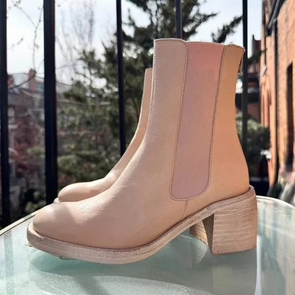 Free People Essential Chelsea Boots Shoes Heeled Leather Natural Cream New
