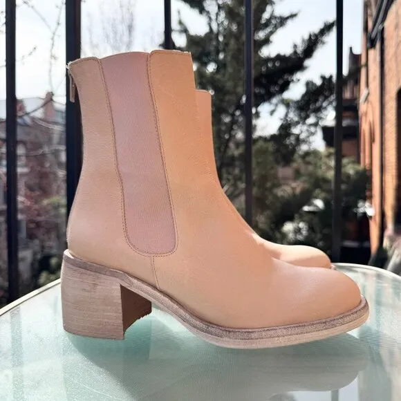 Free People Essential Chelsea Boots Shoes Heeled Leather Natural Cream New