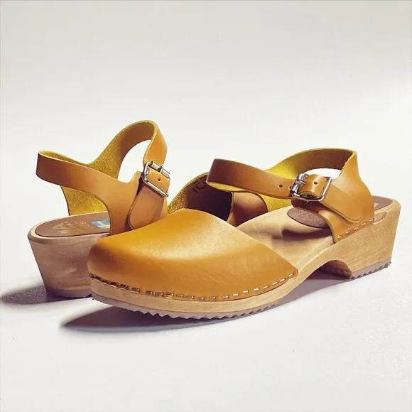 Free People MIA Sofia Clogs Mustard Italian Leather Mary Jane Shoes Sz 40/US 9.5