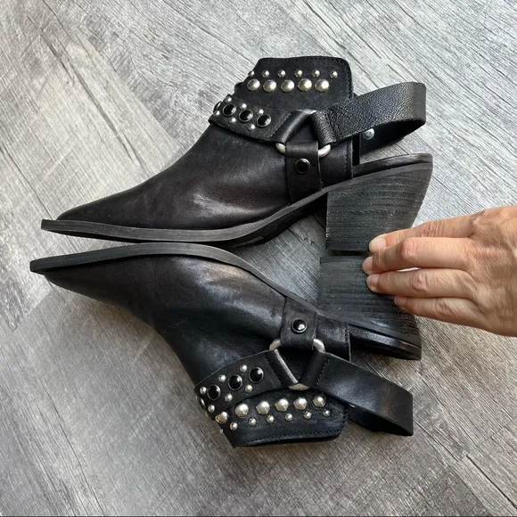Free People Women’s Mules Embedded Black Leather Western Mules Shoes