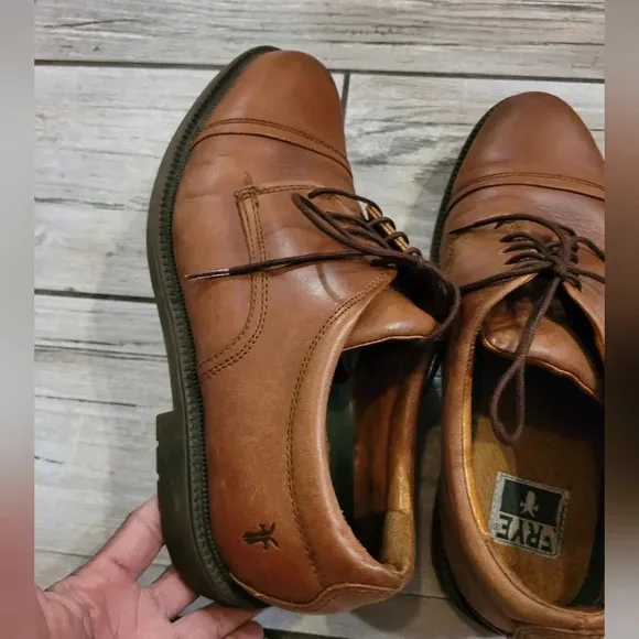 FRYE Men's 9.5 cognac brown leather lace-up oxfords shoes preppy business casual