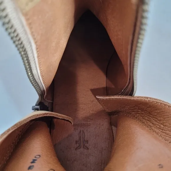 Frye Natalie Double Zip Low Heel Sand Nubuck Leather Bootie - Size 7.5 B