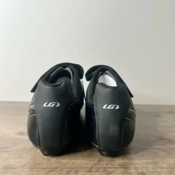 Garneau Chrome II Men's Cycling Shoe Size 10.5 aka 45 SKU#241001