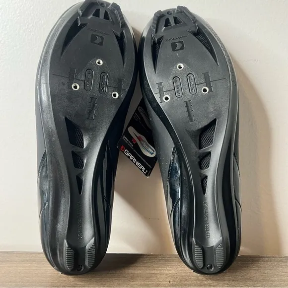 Garneau Chrome II Men's Cycling Shoe Size 10.5 aka 45 SKU#241001