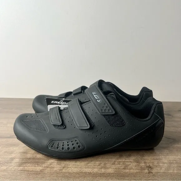 Garneau Chrome II Men's Cycling Shoe Size 10.5 aka 45 SKU#241001