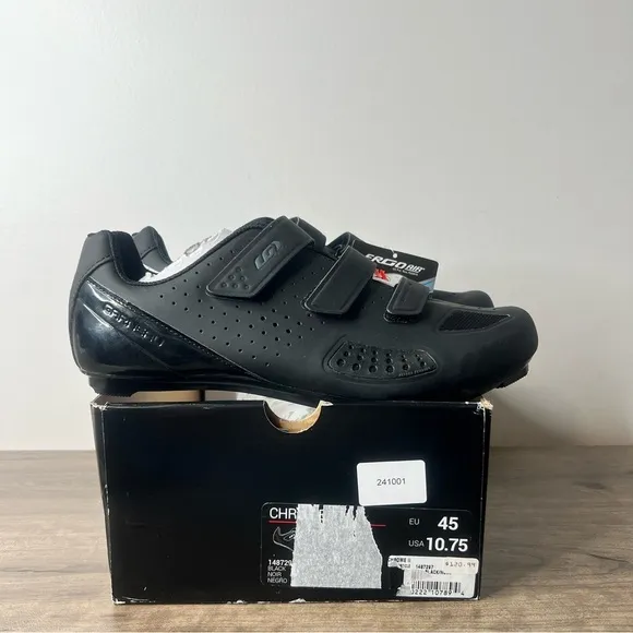 Garneau Chrome II Men's Cycling Shoe Size 10.5 aka 45 SKU#241001