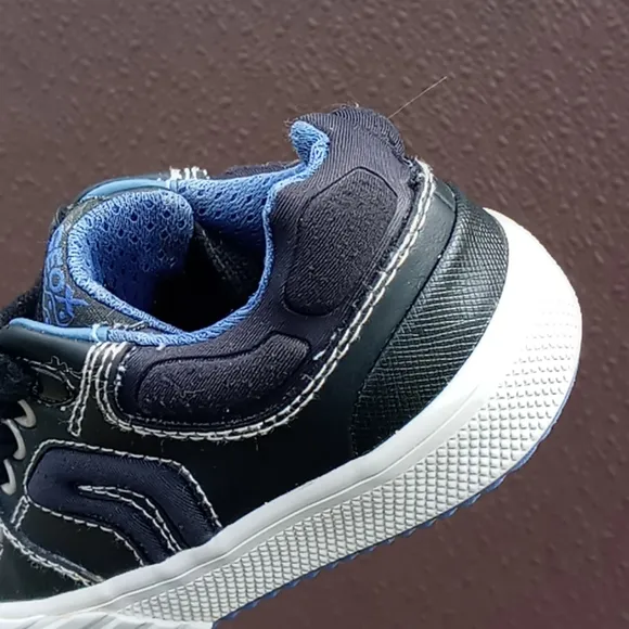 Geox Kids' Jr Alonisso Boy 3-K Sneaker