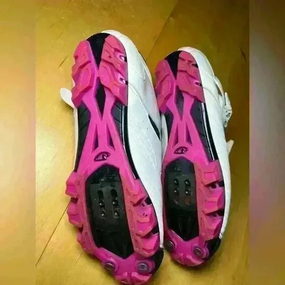Giro Manta Cycling Shoes EU 42 US 9.75