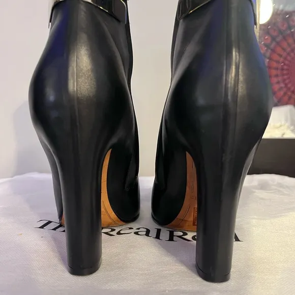 Givenchy Black Leather Boots rare