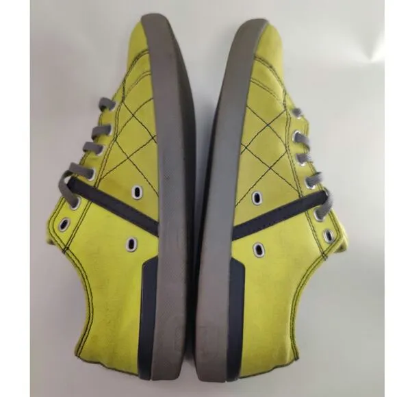 Green Reebok CrossFit Training shoes sz 9