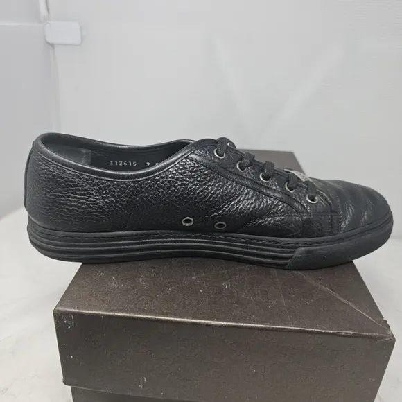 Gucci Camelot Nappa Moorea Men's Size 9 Black Pebbled Leather Low Top Sneakers