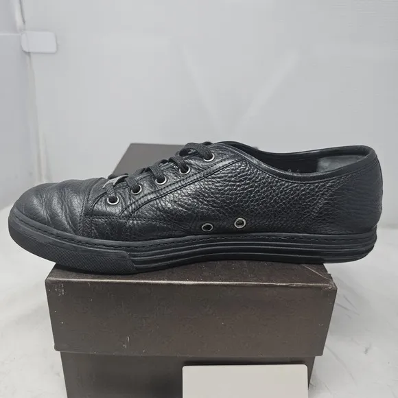 Gucci Camelot Nappa Moorea Men's Size 9 Black Pebbled Leather Low Top Sneakers