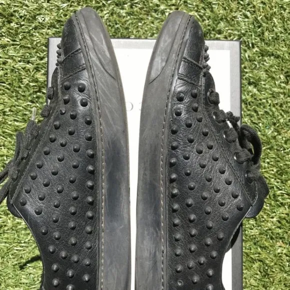 Gucci kids black spiked shoes size 32 us13.5