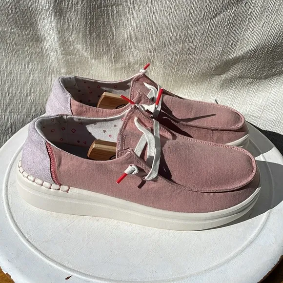Hey Dude Wendy Rise Chambray Rose Candy Tie Dye Ladies Sz US 10/EU 41