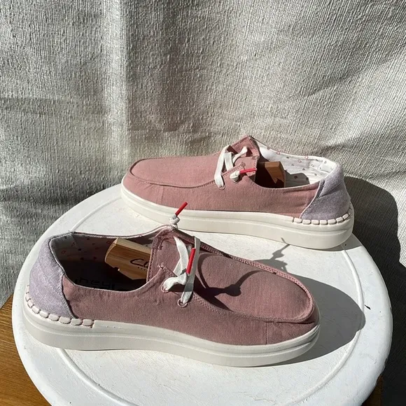 Hey Dude Wendy Rise Chambray Rose Candy Tie Dye Ladies Sz US 10/EU 41