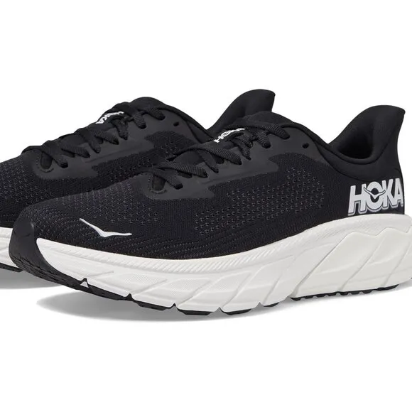 Hoka Arahi  7 Women's NIB