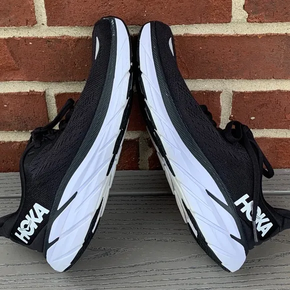 Hoka Clifton 8 Running Shoe