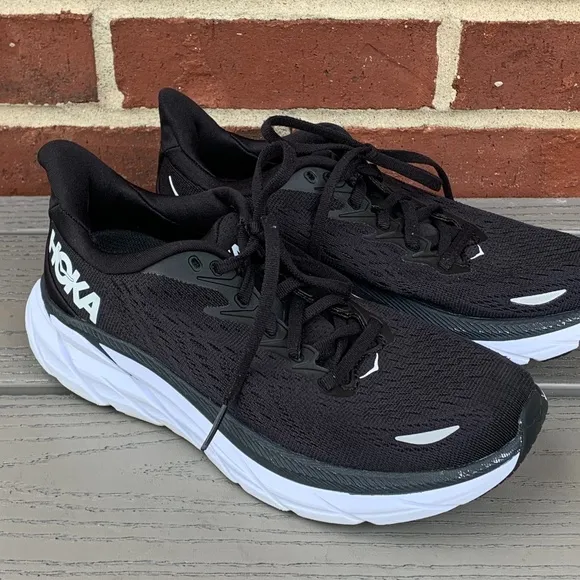Hoka Clifton 8 Running Shoe