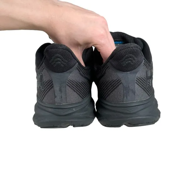 Hoka Clifton 9 All Black Men’s‎ Sz 12.5 D Running Shoes
