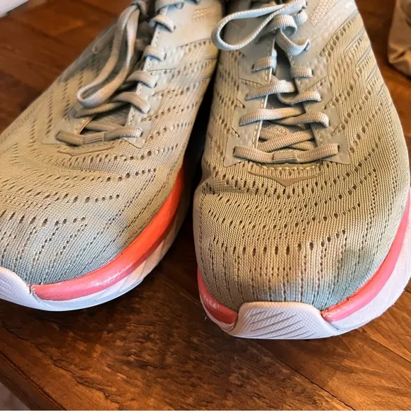 HOKA ONE Arahi 4‎ Running Shoes 10.5W