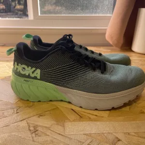 Hoka One Mach 3 Men’s Running Shoe