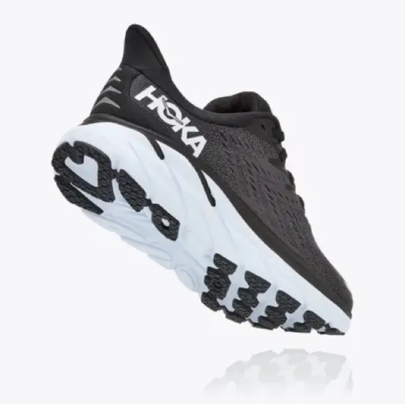 Hoka One One Clifton 8 Running Shoes Sneakers Black White Men’s 10 Women’s 11.5