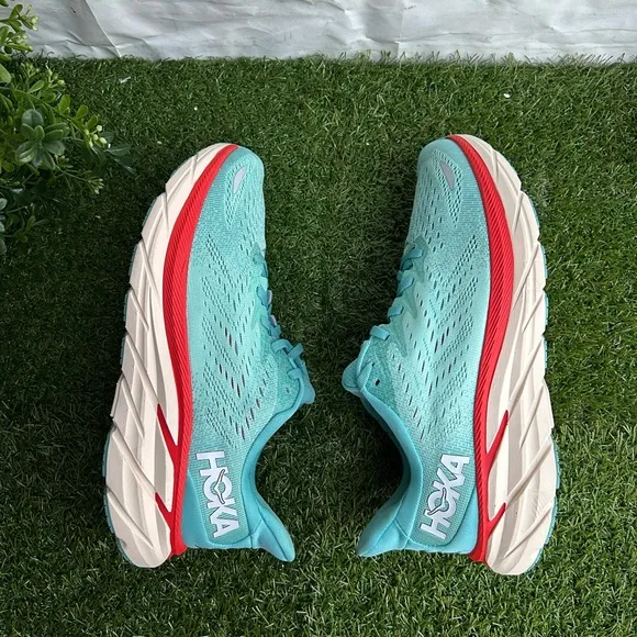 Hoka One One Clifton 8Color Teal/ Aquarelle women size 8.5 New