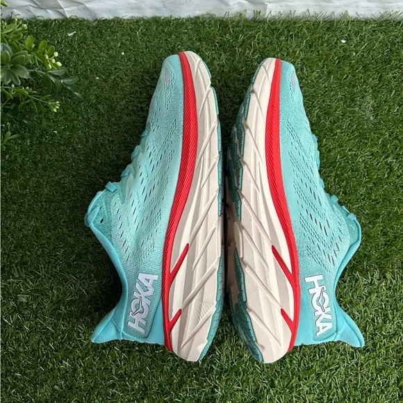 Hoka One One Clifton 8Color Teal/ Aquarelle women size 8.5 New