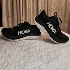 Hoka One One Gaviota 5 Running Shoes Black Sneaker 1134235 Women's 8 B Comfort