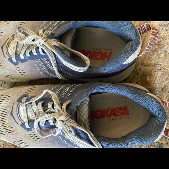 Hoka One One Running Shoes -Clifton Women’s 8  W Light Gray/Navy