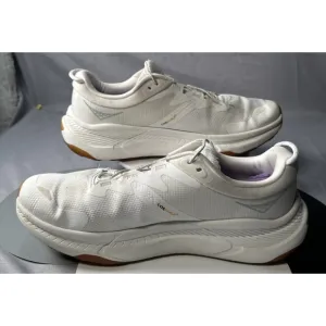 Hoka Transport Shoe Unisex Women 9 Men 8 Walking Travel Sneaker Vibram Eco Step