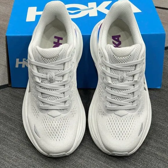 HOKA Women's Bondi 9 Running Shoes Ash Grey/White Size 9 New With Tag