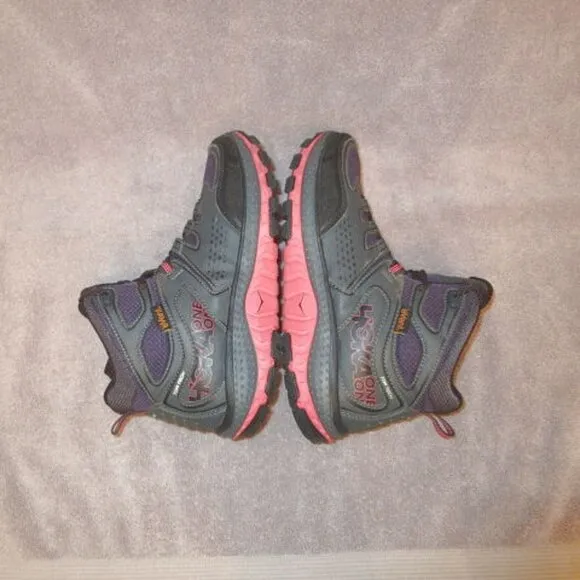Hoka Women's Tor Tech Mid Trekking Shoes Size 9 Waterproof Ankle Boot Hiking