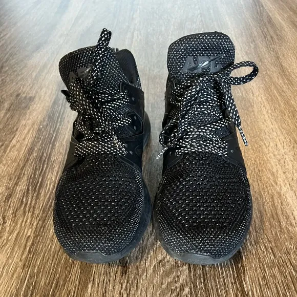 🎉HP🎉 lululemon TechLoom Ascend Shoe Reflective