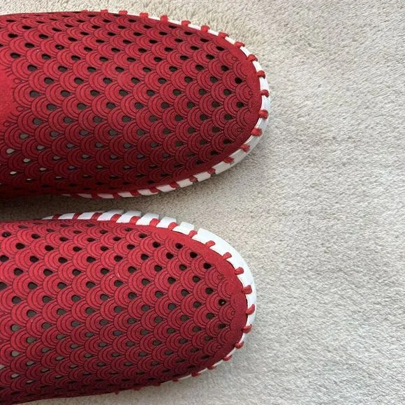 Ilse Jacobsen Tulip Red Fabric Perforated Slip On Shoes Women's EU 38 US 7.5 - 8
