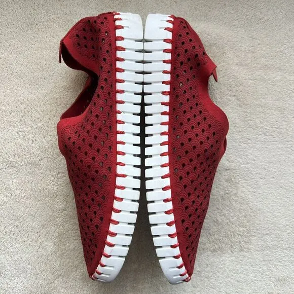Ilse Jacobsen Tulip Red Fabric Perforated Slip On Shoes Women's EU 38 US 7.5 - 8