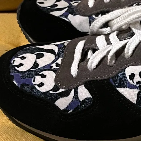 INKKAS Bao Bao Panda Jogger Sneakers Shoes. Sz 9.