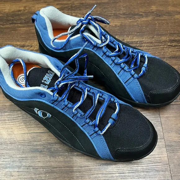 IQ Pearl Izumi Mens Cycling Biking Shoes No. 5042 Black Blue Size 7.5 EUR 40