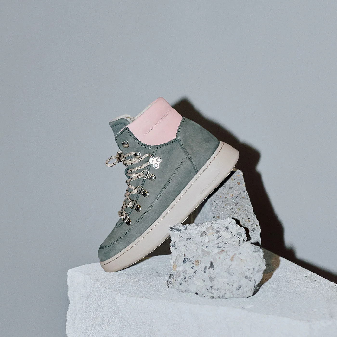 Iris Nubuck  - Green/Rose