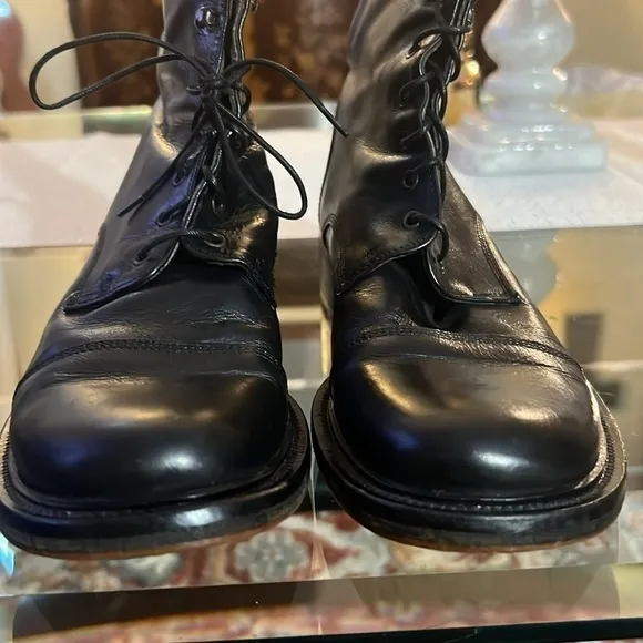 ITALIAN SAURO VINCI , in good 👍 condition size 36EU/8N  , fine leather shoes 👞
