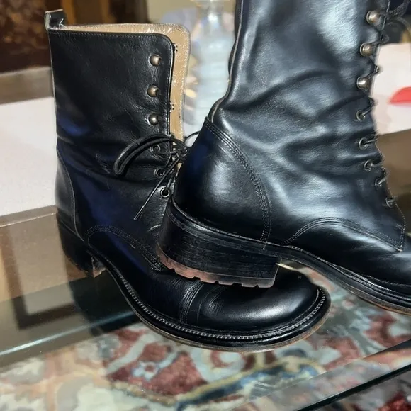 ITALIAN SAURO VINCI , in good 👍 condition size 36EU/8N  , fine leather shoes 👞