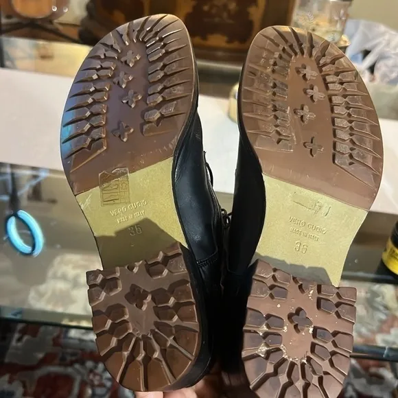 ITALIAN SAURO VINCI , in good 👍 condition size 36EU/8N  , fine leather shoes 👞