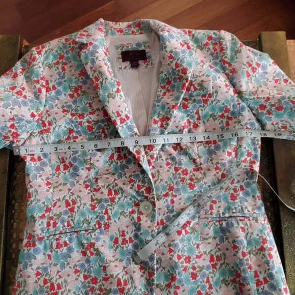 J. CREW Floral Blazer Size 6 Petite