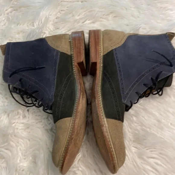 J.D.Fisk Man Shoes leather size 9.5 very good condition please see all photos
