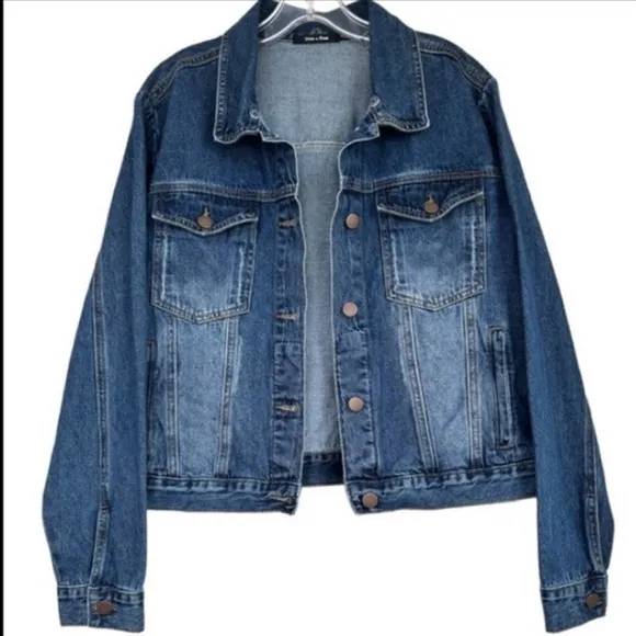 Jean Jacket Distressed Medium Blue Wash Denim Trucker Jacket Size Large