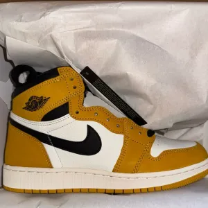 Jordan 1 High Yellow Black Athletic Sneakers